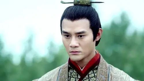 王凯《琅琊榜》【萧景琰】赤焰少帅林殊从小到大的好友,性情倔强,被