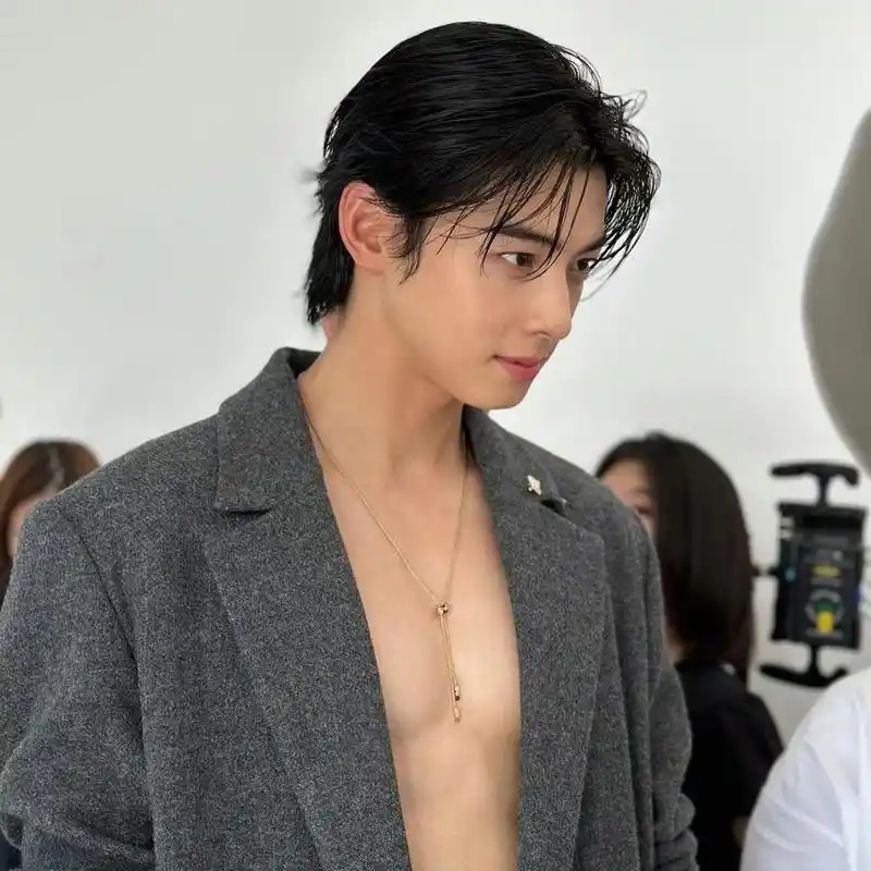 身材真好,好想摸摸啊!#车银优# #娱乐明星