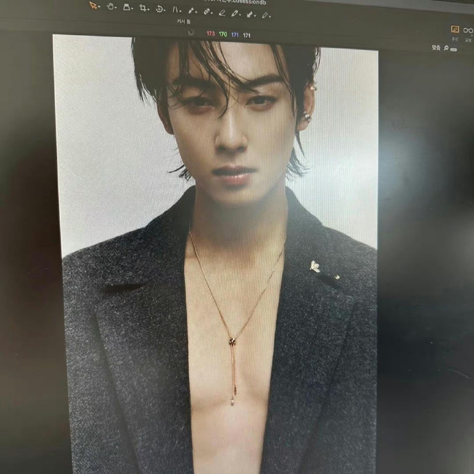 车银优真空造型##车银优露胸肌